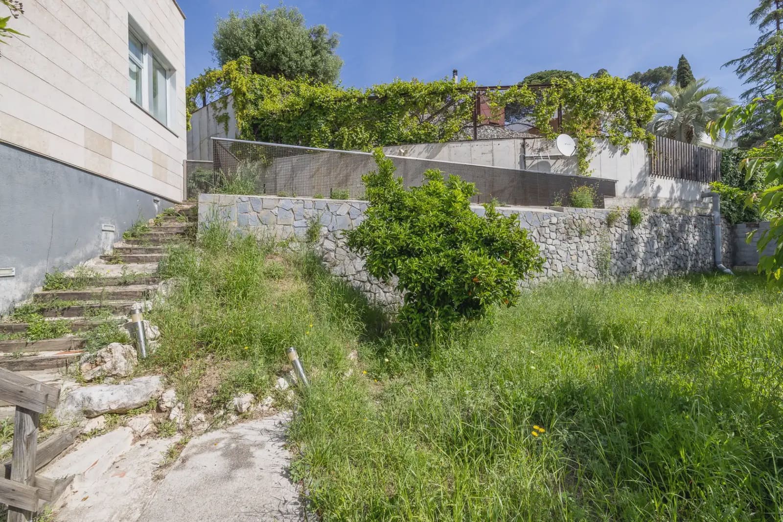 5 bedroom Villa for sale in Cerdanyola del Valles - € 1,950,000 (Ref: 10048164)