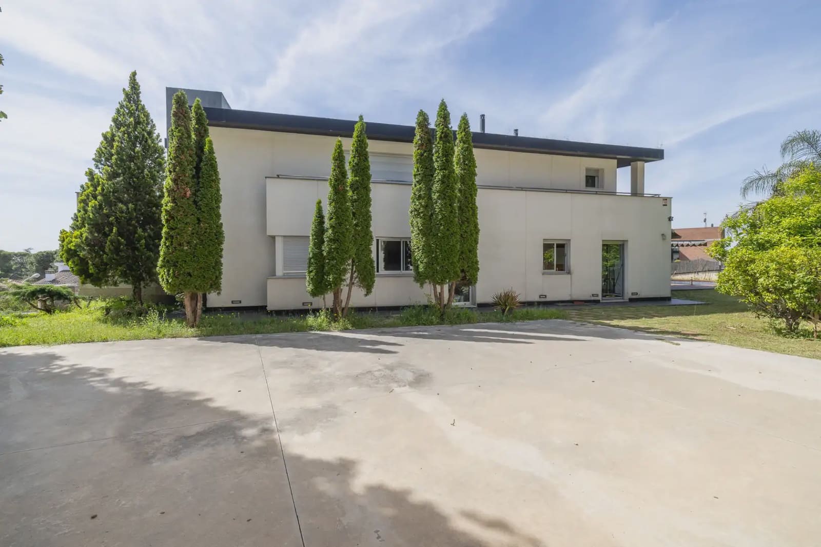 5 bedroom Villa for sale in Cerdanyola del Valles - € 1,950,000 (Ref: 10048164)