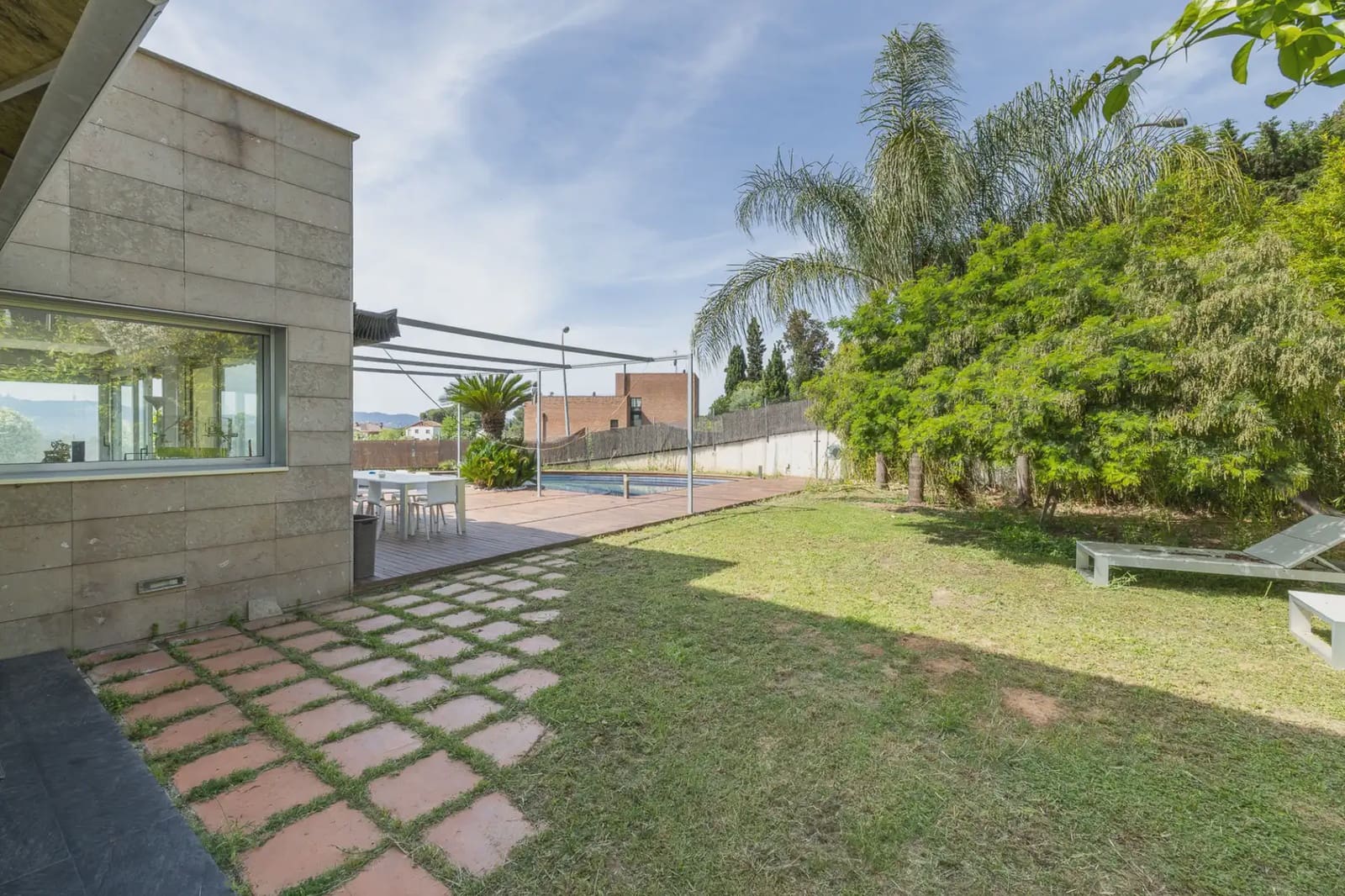 5 bedroom Villa for sale in Cerdanyola del Valles - € 1,950,000 (Ref: 10048164)