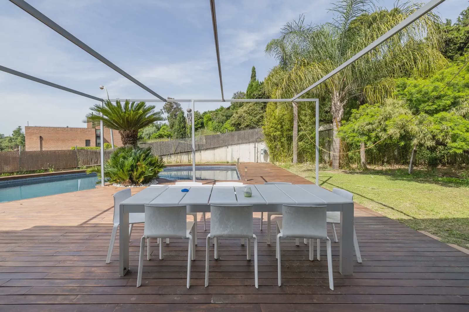 5 bedroom Villa for sale in Cerdanyola del Valles - € 1,950,000 (Ref: 10048164)