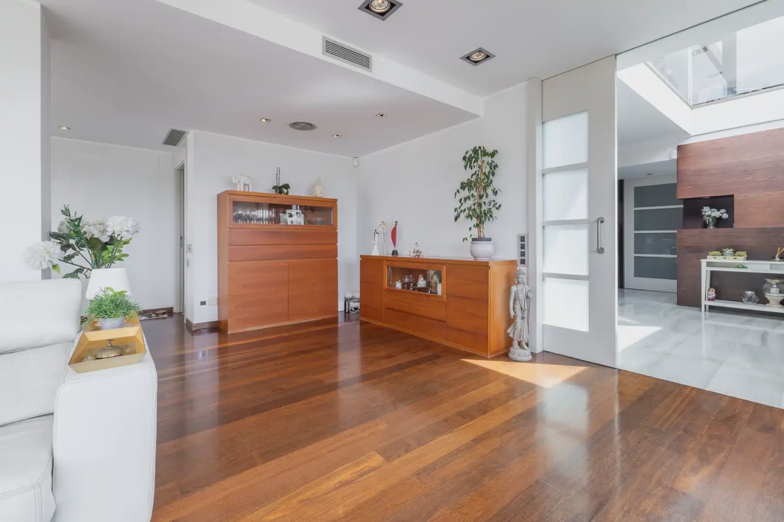 5 bedroom Villa for sale in Cerdanyola del Valles - € 1,950,000 (Ref: 10048164)