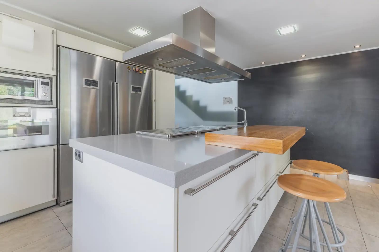 5 bedroom Villa for sale in Cerdanyola del Valles - € 1,950,000 (Ref: 10048164)