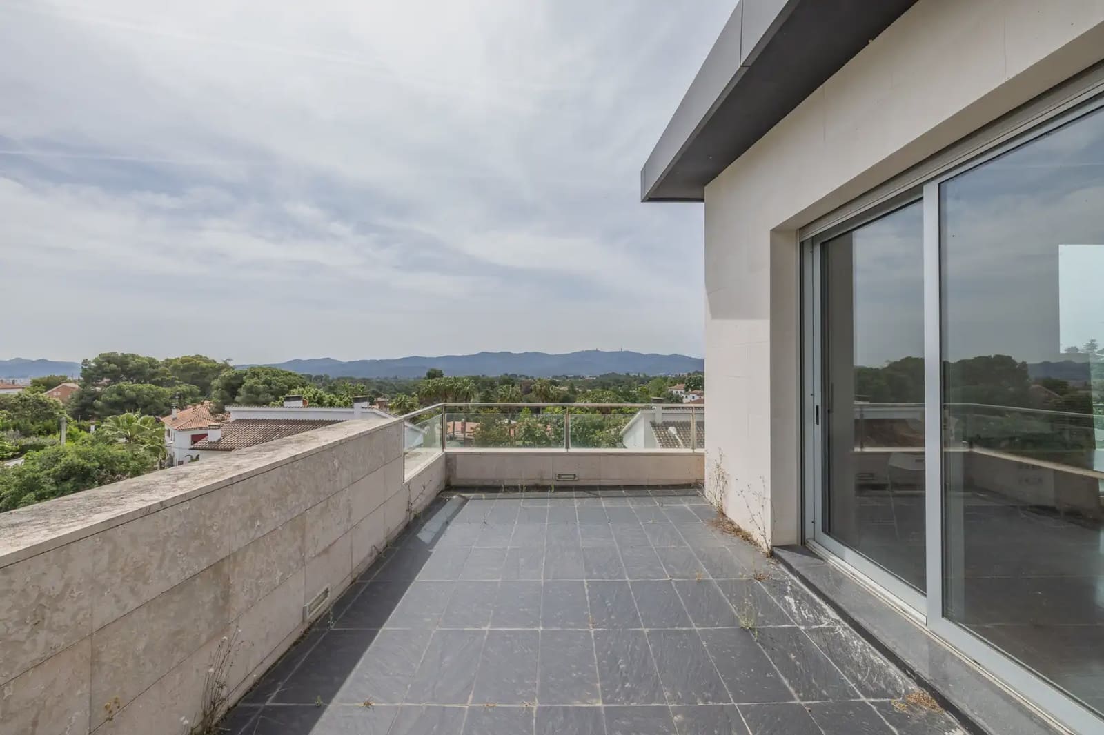 5 bedroom Villa for sale in Cerdanyola del Valles - € 1,950,000 (Ref: 10048164)