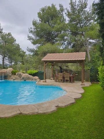 4 camera da letto Villa da affittare in Begues con piscina garage - 4.500 € (Rif: 10048166)