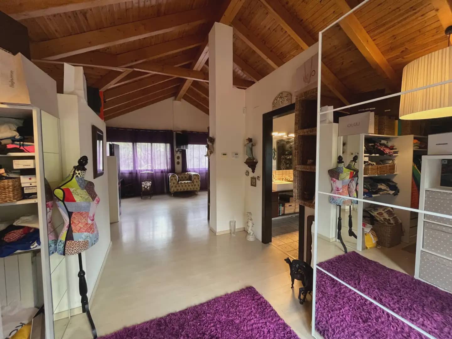Chalet de 4 habitaciones en Begues en alquiler con piscina garaje - 3.995 € (Ref: 10048166)