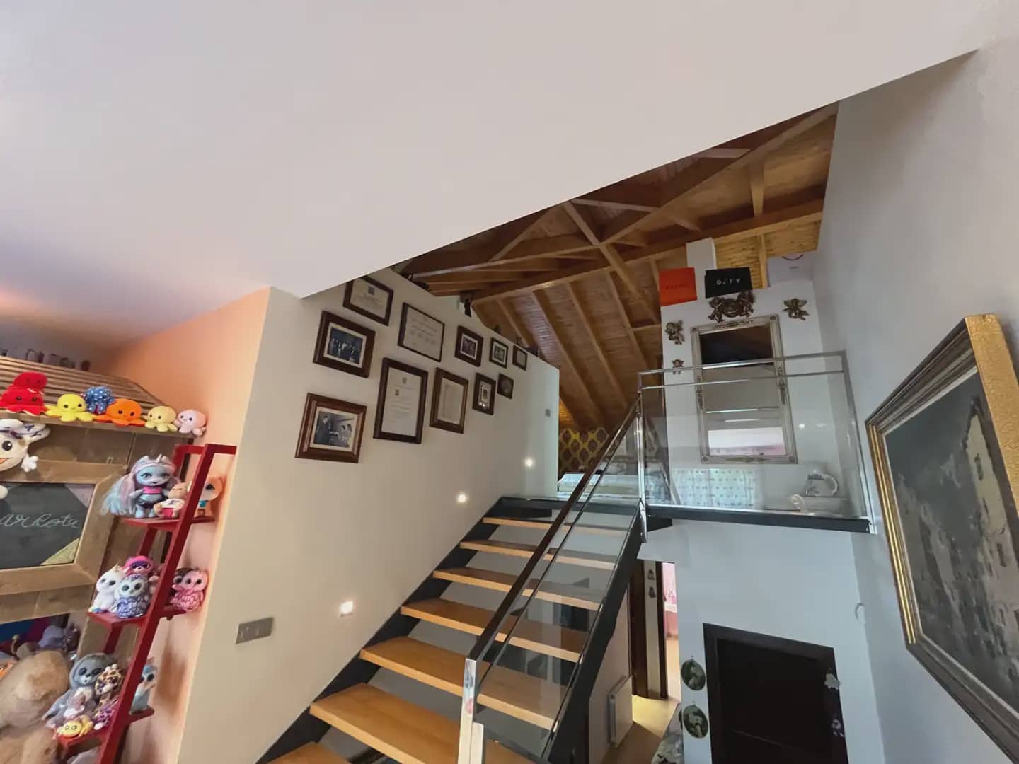 Chalet de 4 habitaciones en Begues en alquiler con piscina garaje - 3.995 € (Ref: 10048166)