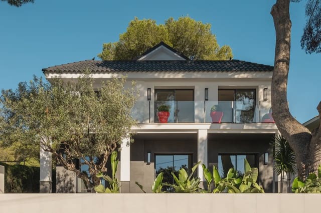 5 soveværelse Villa til salg i Castelldefels med swimmingpool garage - € 2.090.000 (Ref: 10048167)