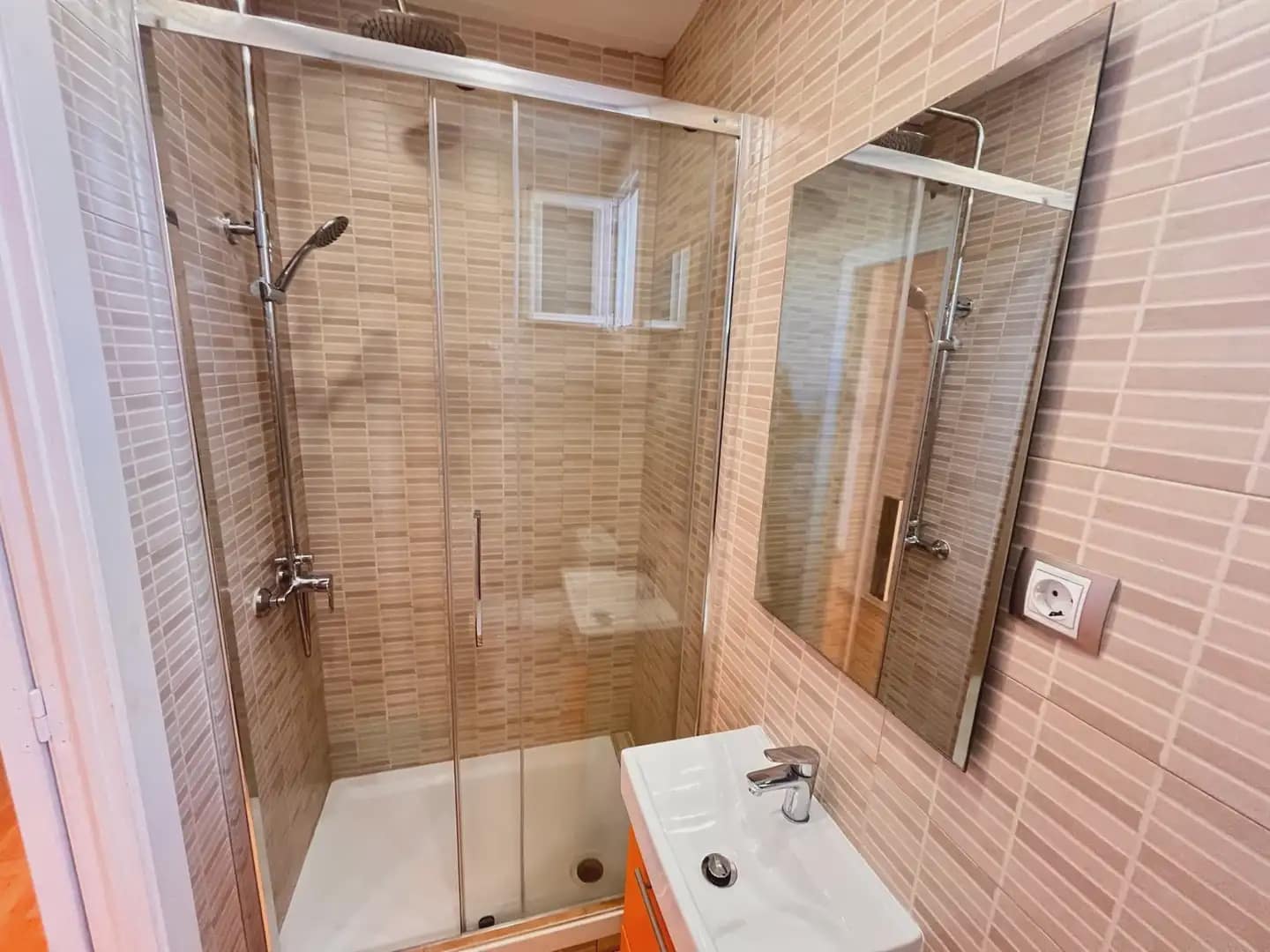 3 Zimmer Wohnung zu verkaufen in Barcelona Stadt - 475.000 € (Ref: 10048168)