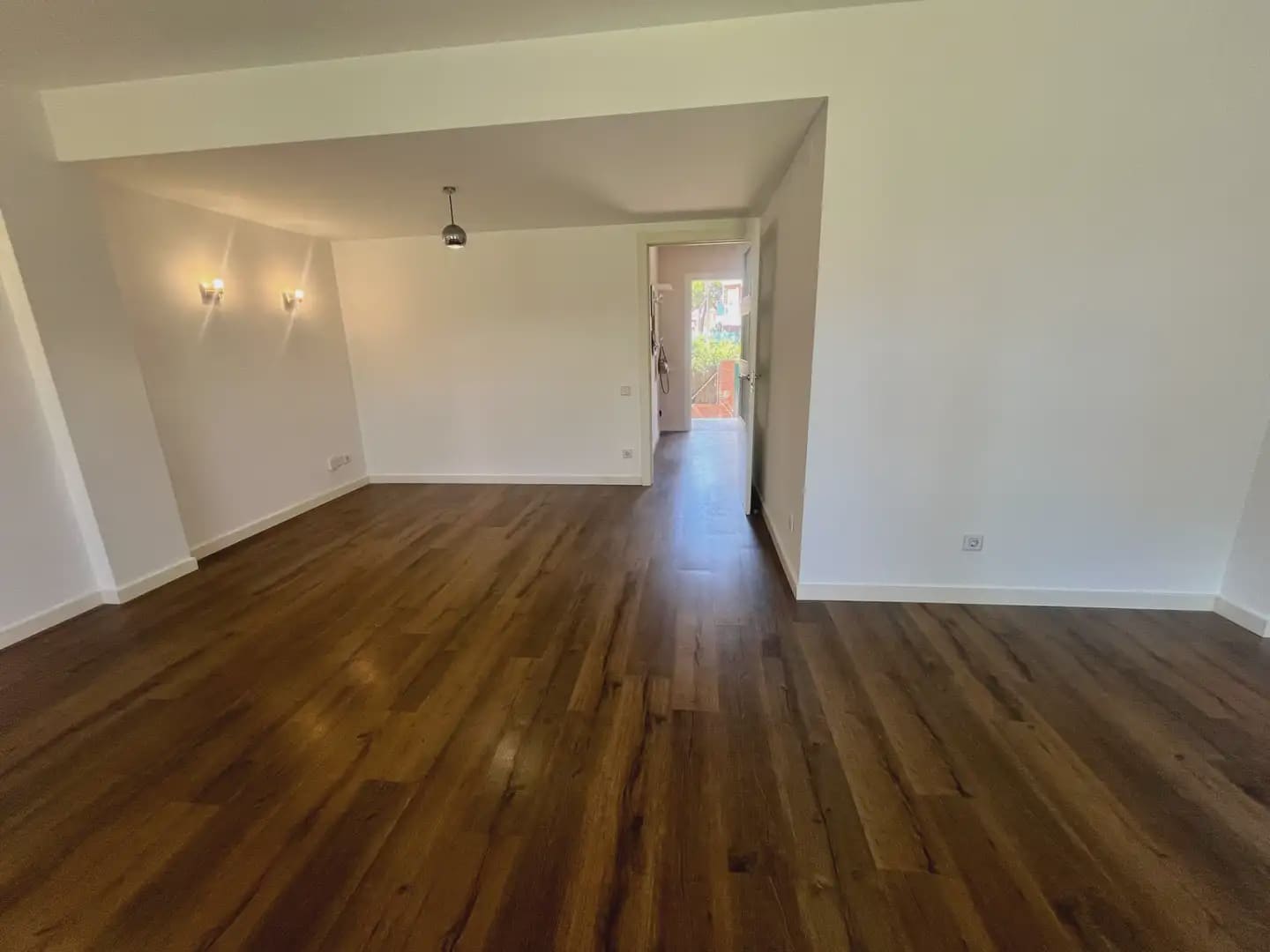 4 sovrum Hus att hyra i Gava med pool garage - 4 800 € (Ref: 10048169)