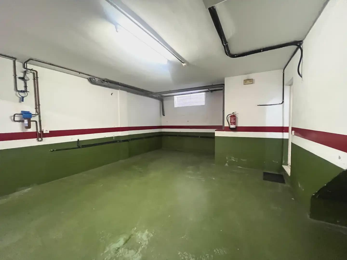 4 sovrum Hus att hyra i Gava med pool garage - 4 800 € (Ref: 10048169)