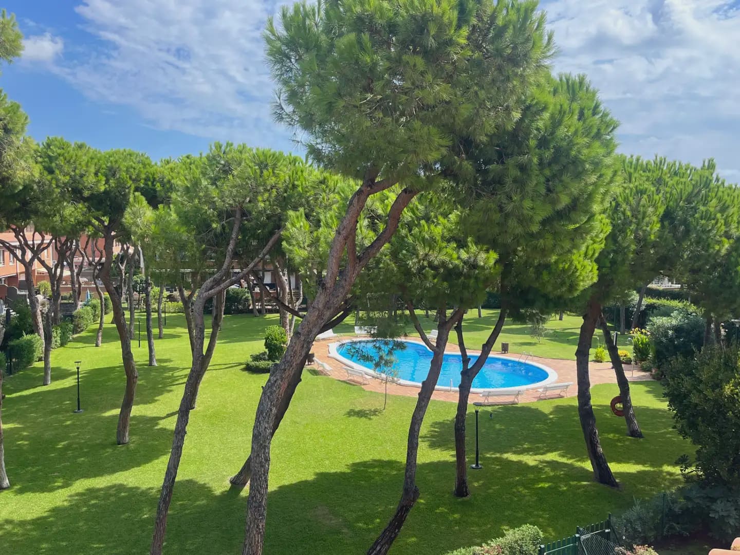 4 sovrum Hus att hyra i Gava med pool garage - 4 800 € (Ref: 10048169)