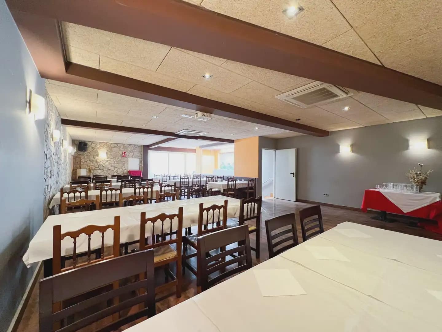 12 soveværelse Finca/Landehus til salg i Santa Coloma de Queralt - € 1.400.000 (Ref: 10048171)