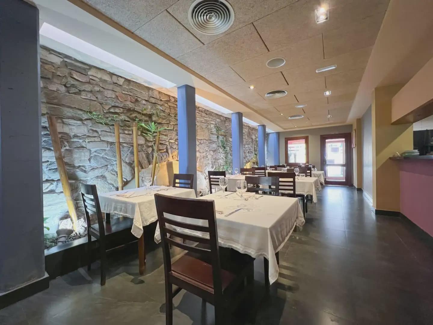 12 soveværelse Finca/Landehus til salg i Santa Coloma de Queralt - € 1.400.000 (Ref: 10048171)