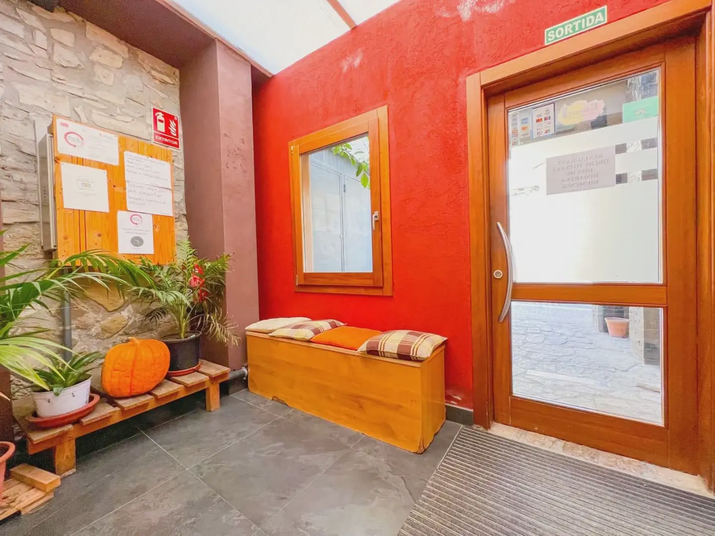 12 soveværelse Finca/Landehus til salg i Santa Coloma de Queralt - € 1.400.000 (Ref: 10048171)