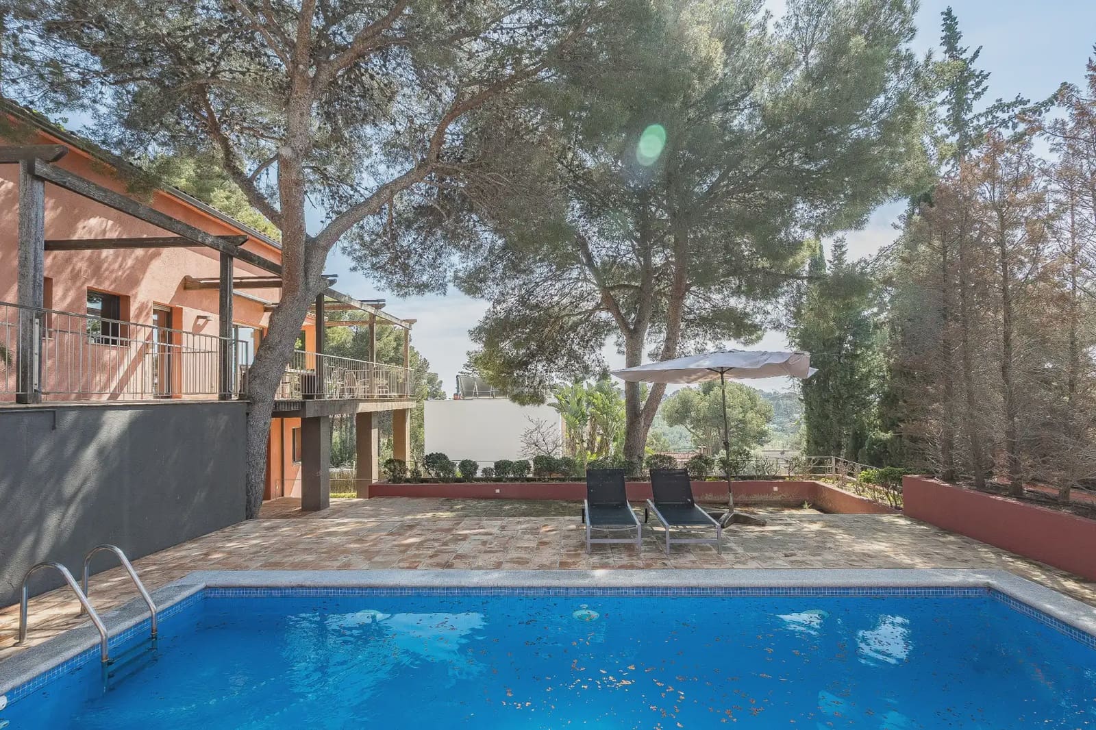 5 soveværelse Villa til salg i Castelldefels med swimmingpool garage - € 1.490.000 (Ref: 10048172)
