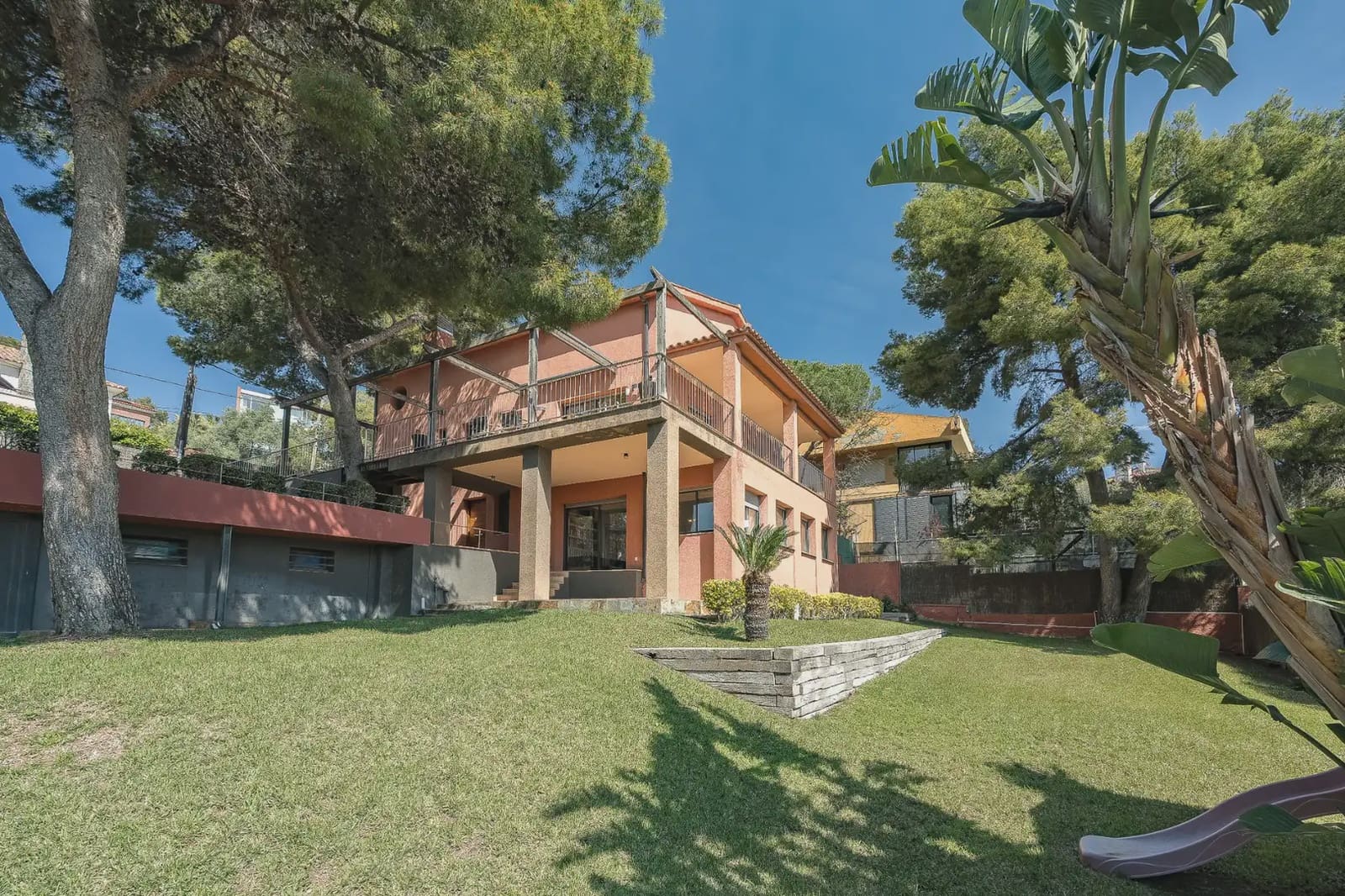 5 soveværelse Villa til salg i Castelldefels med swimmingpool garage - € 1.490.000 (Ref: 10048172)