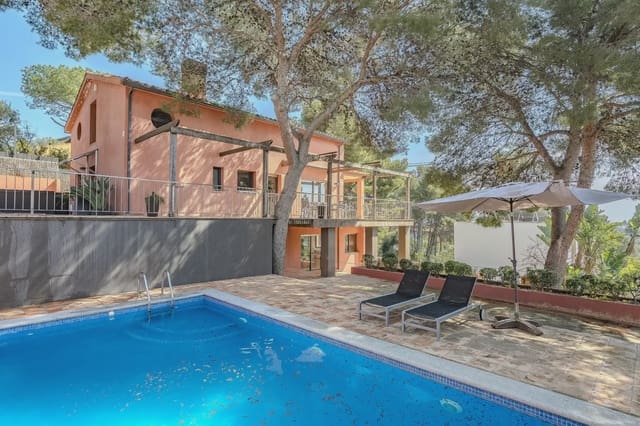 5 soveværelse Villa til salg i Castelldefels med swimmingpool garage - € 1.490.000 (Ref: 10048172)
