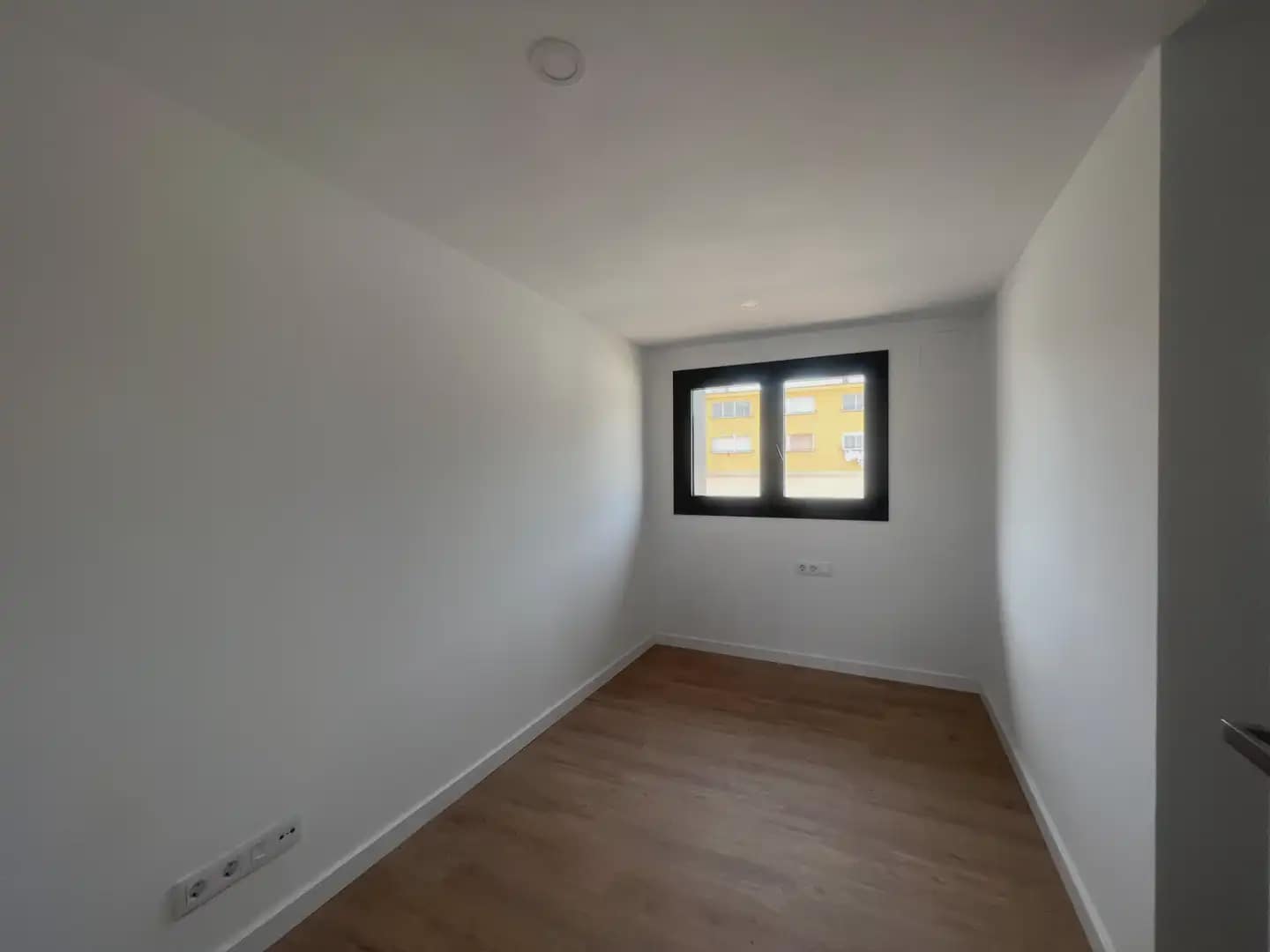 2 soveværelse Lejlighed til salg i Gava med swimmingpool garage - € 599.000 (Ref: 10048175)
