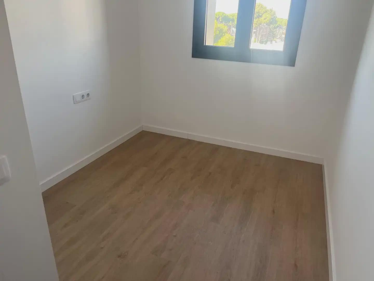 2 soveværelse Lejlighed til salg i Gava med swimmingpool garage - € 599.000 (Ref: 10048175)
