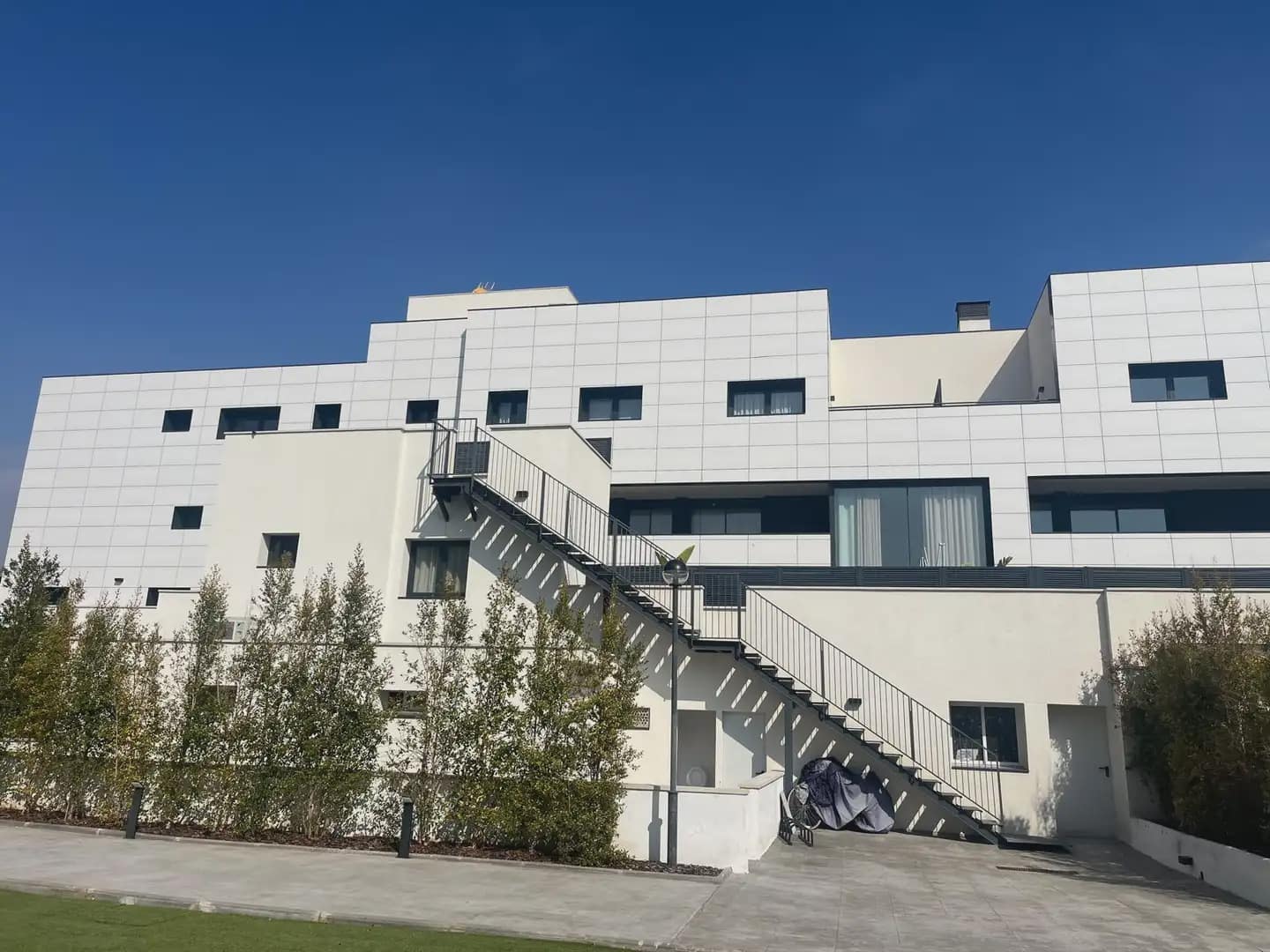 2 soveværelse Lejlighed til salg i Gava med swimmingpool garage - € 599.000 (Ref: 10048175)