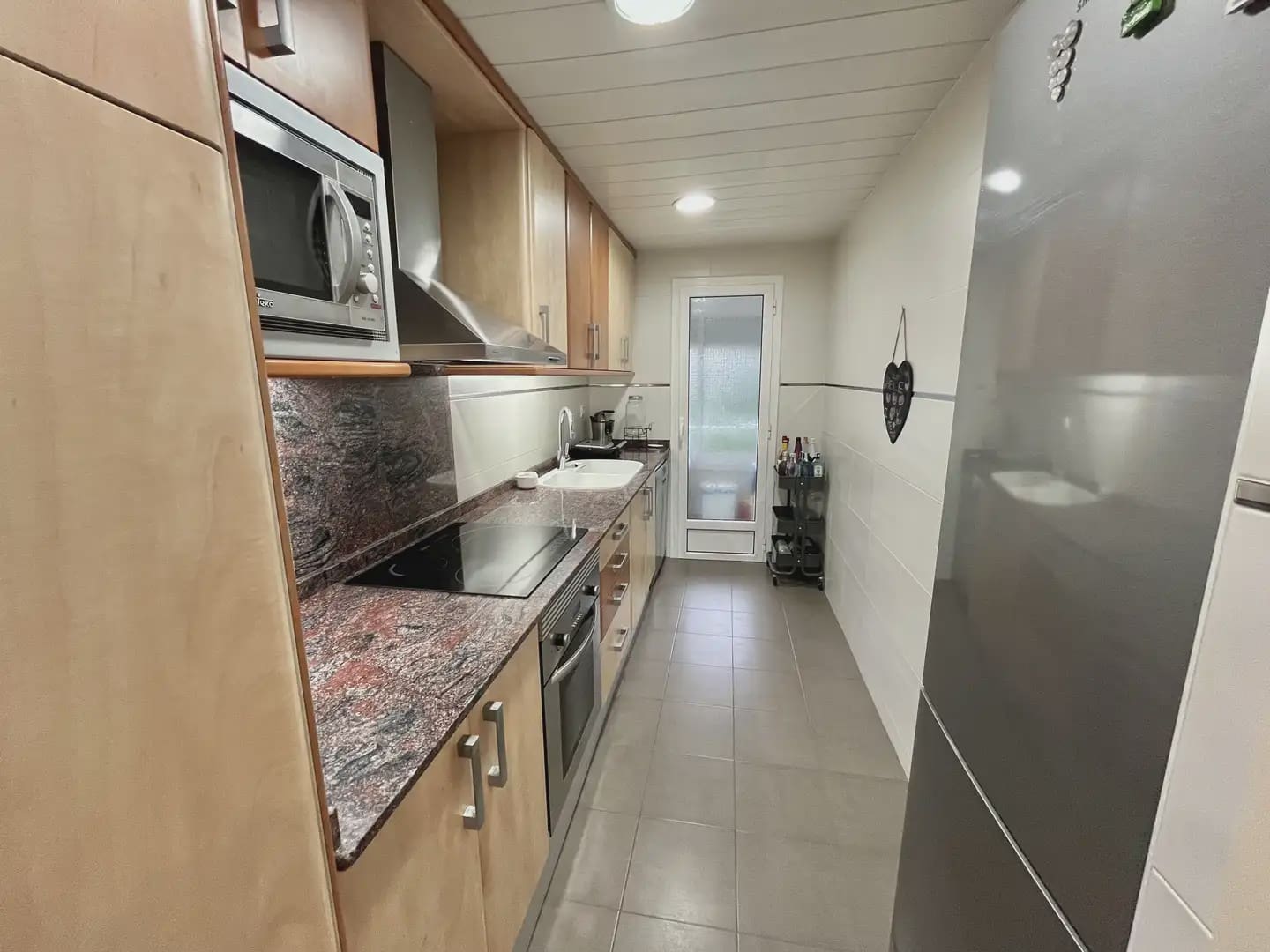 3 soveværelse Lejlighed til salg i Gava med swimmingpool - € 625.000 (Ref: 10048176)