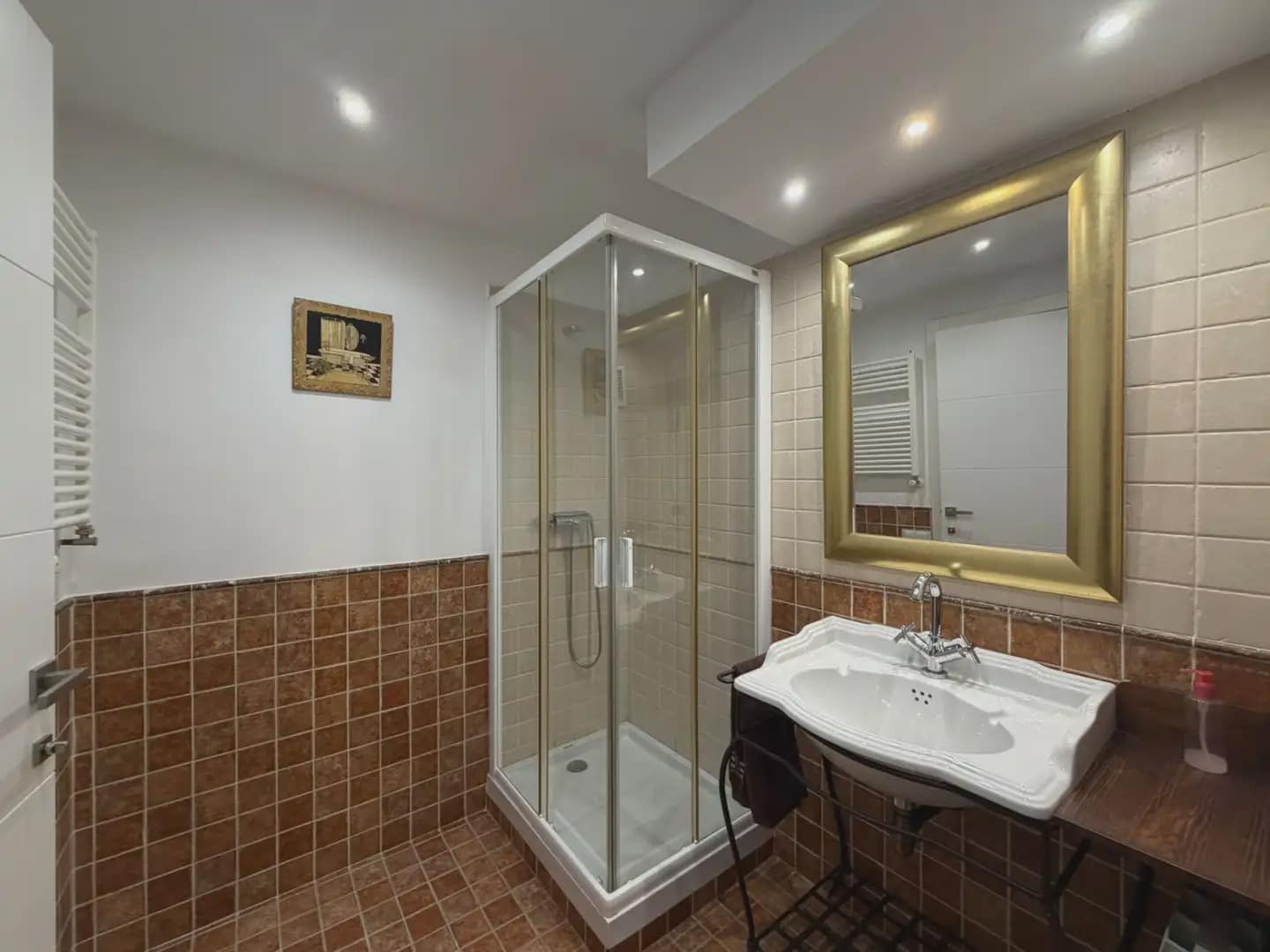 2 slaapkamer Flat te huur in Gava met zwembad garage - € 3.500 (Ref: 10048177)