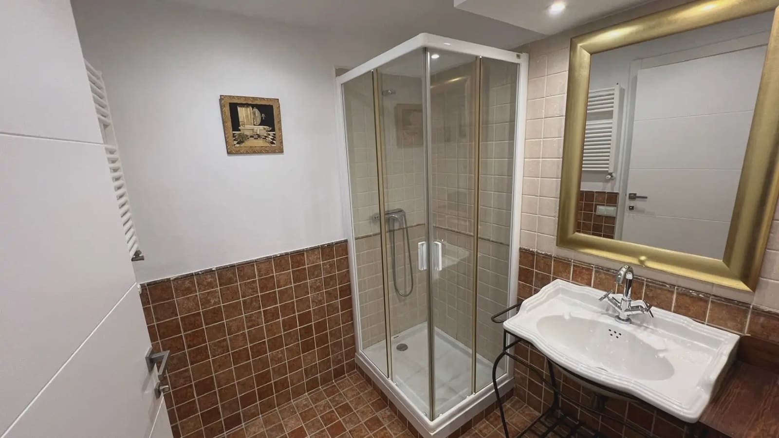2 slaapkamer Flat te huur in Gava met zwembad garage - € 3.500 (Ref: 10048177)