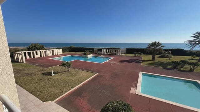 2 slaapkamer Flat te huur in Gavà met zwembad garage - € 3.500 (Ref: 10048177)