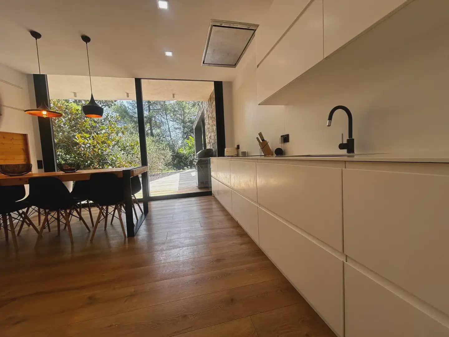 5 Zimmer Villa zu verkaufen in Matadepera mit Garage - 1.090.000 € (Ref: 10048185)