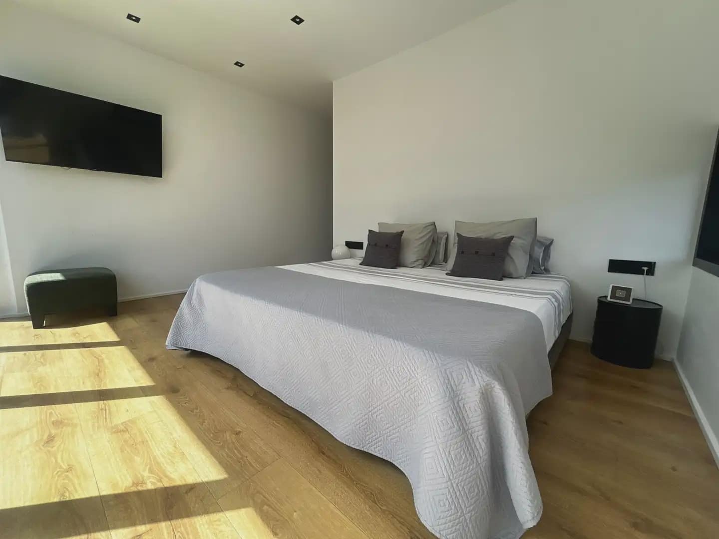 5 Zimmer Villa zu verkaufen in Matadepera mit Garage - 1.090.000 € (Ref: 10048185)