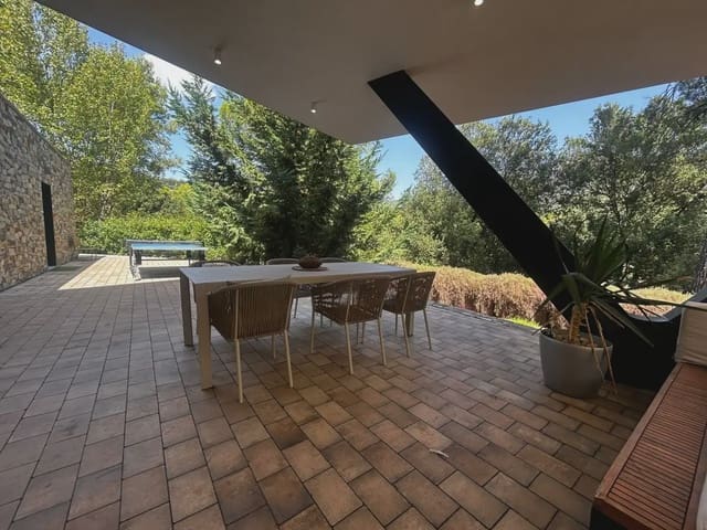 5 Zimmer Villa zu verkaufen in Matadepera mit Garage - 1.090.000 € (Ref: 10048185)