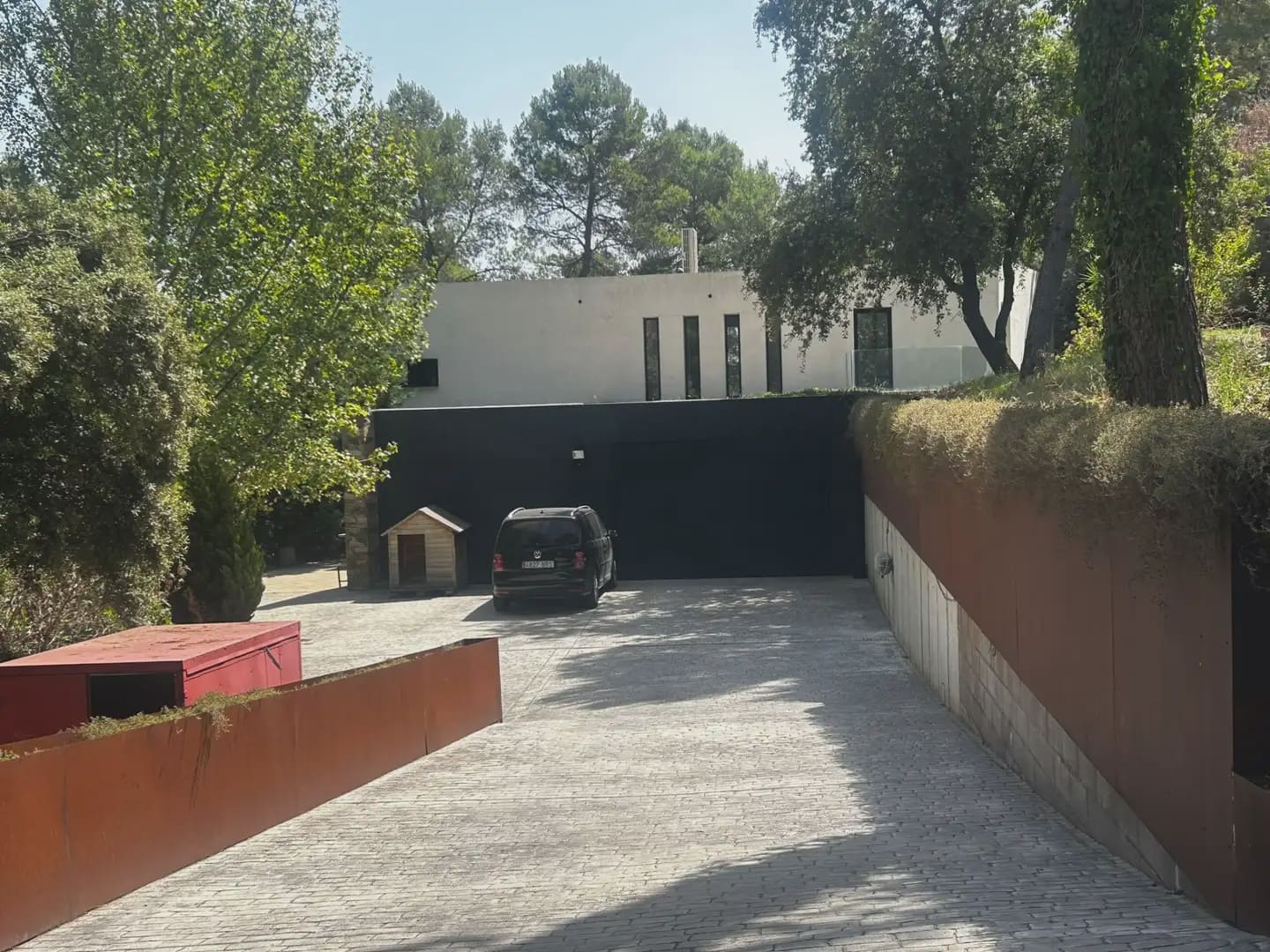 5 Zimmer Villa zu verkaufen in Matadepera mit Garage - 1.090.000 € (Ref: 10048185)