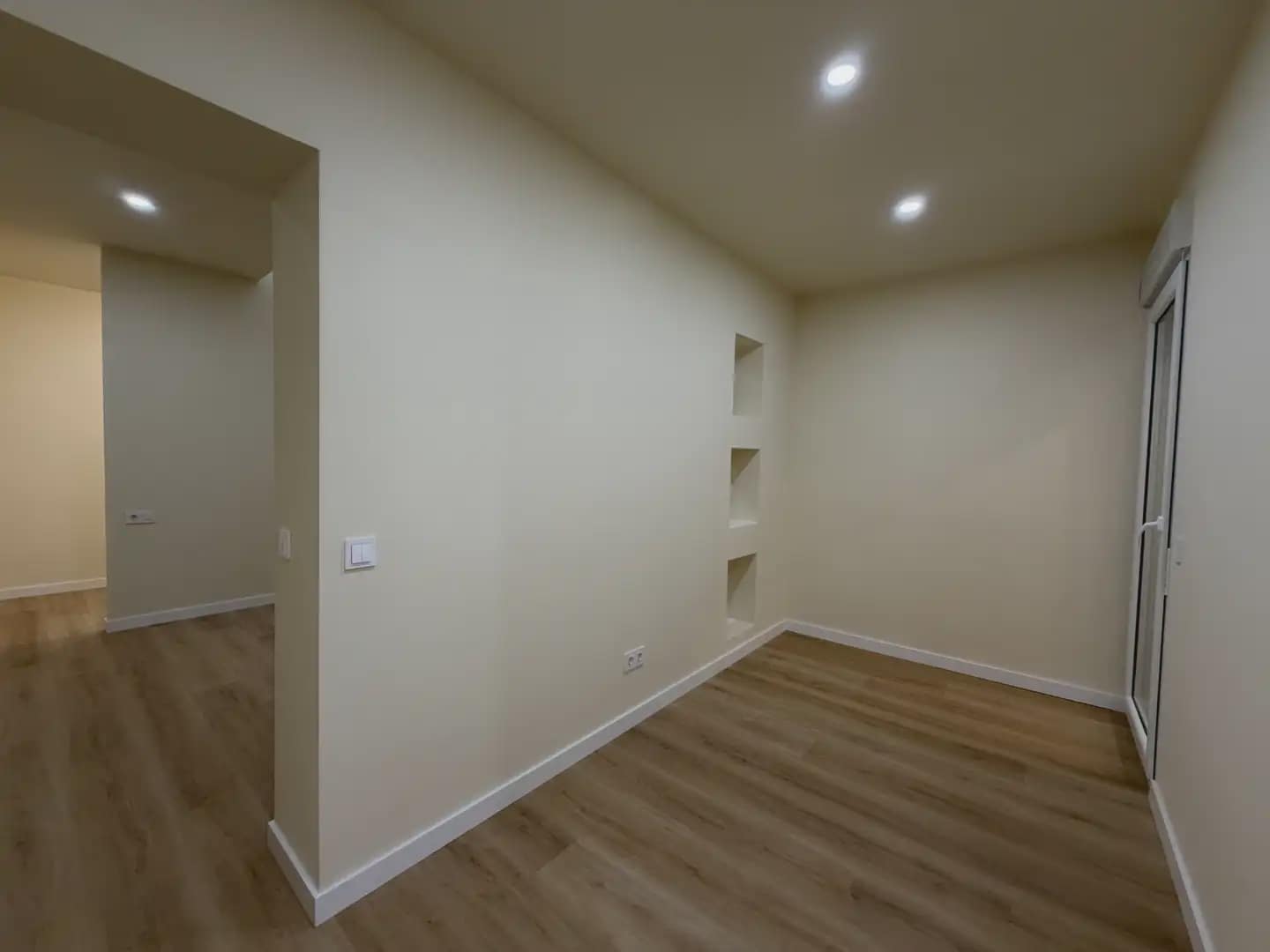 2 sovrum Lägenhet till salu i Barcelona stad - 398 000 € (Ref: 10054346)