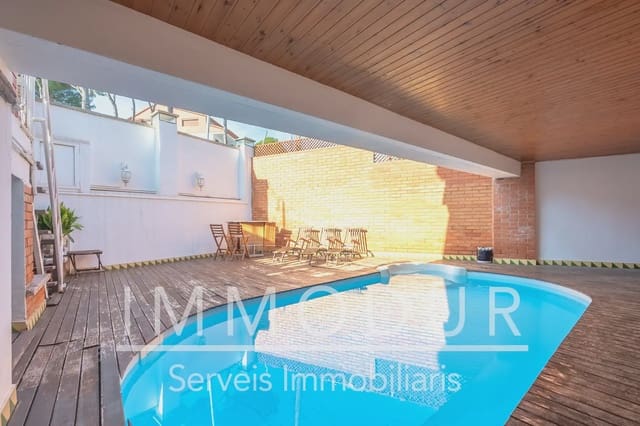 7 sypialnia Willa na sprzedaż w Castelldefels z basenem garażem - 1 350 000 € (Ref: 10054512)