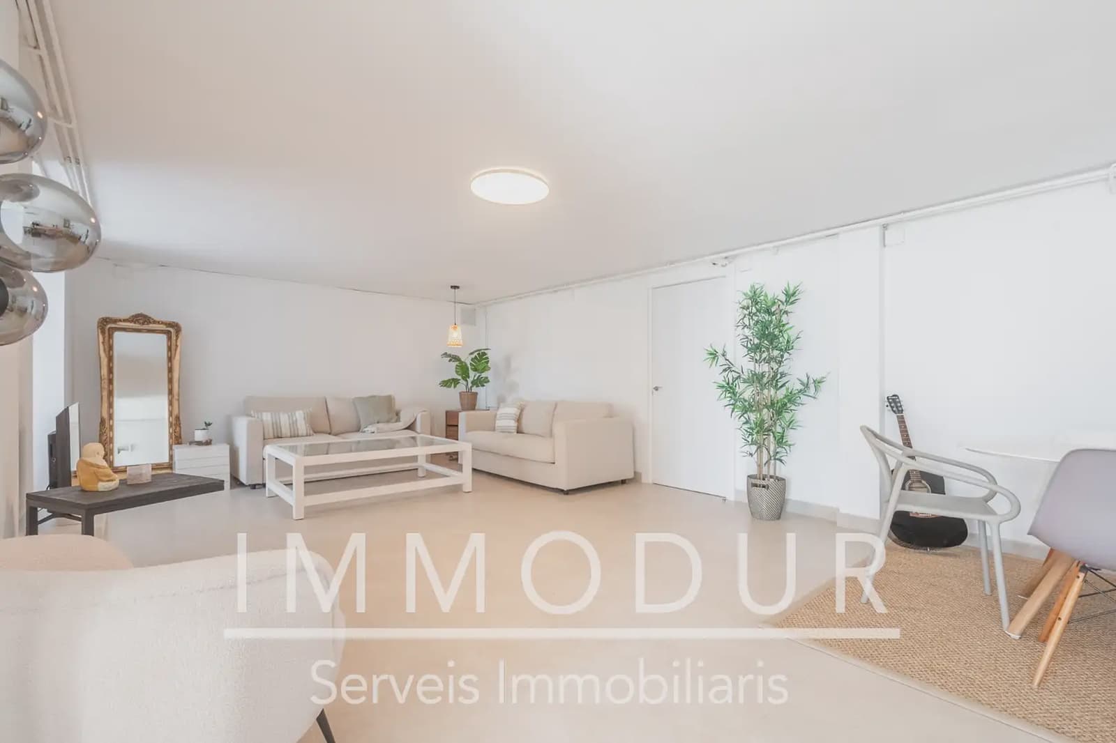 7 soverom Villa til salgs i Gava med svømmebasseng garasje - € 1 065 000 (Ref: 10057834)