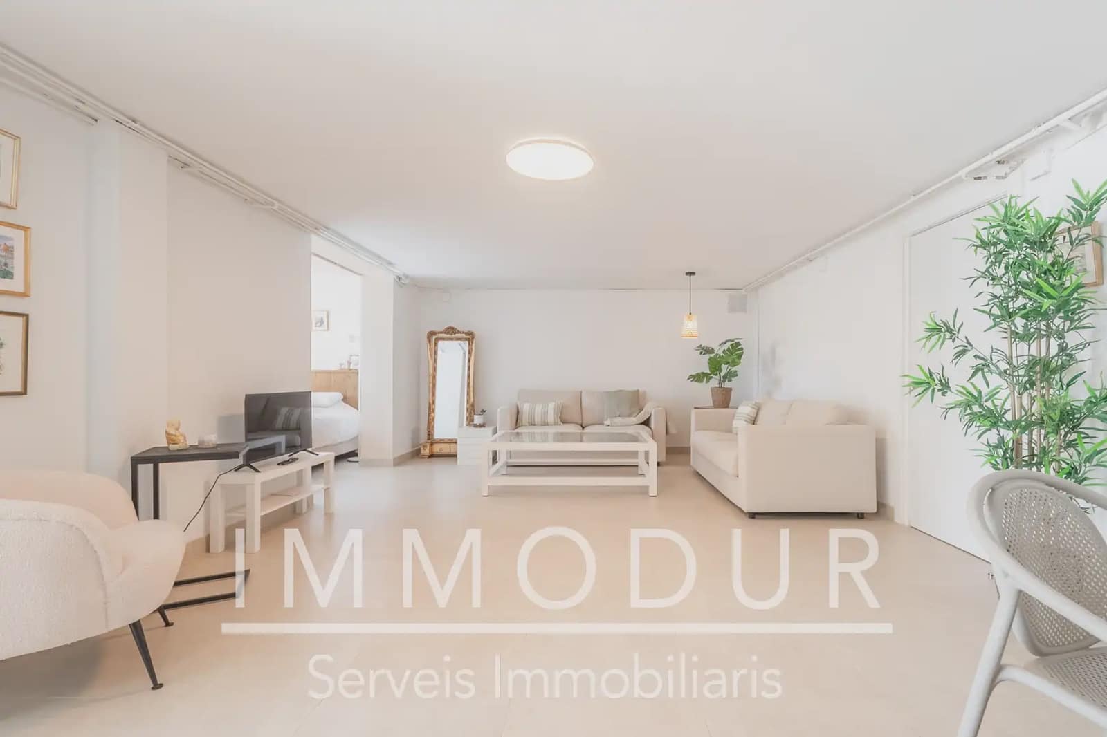 7 soverom Villa til salgs i Gava med svømmebasseng garasje - € 1 065 000 (Ref: 10057834)