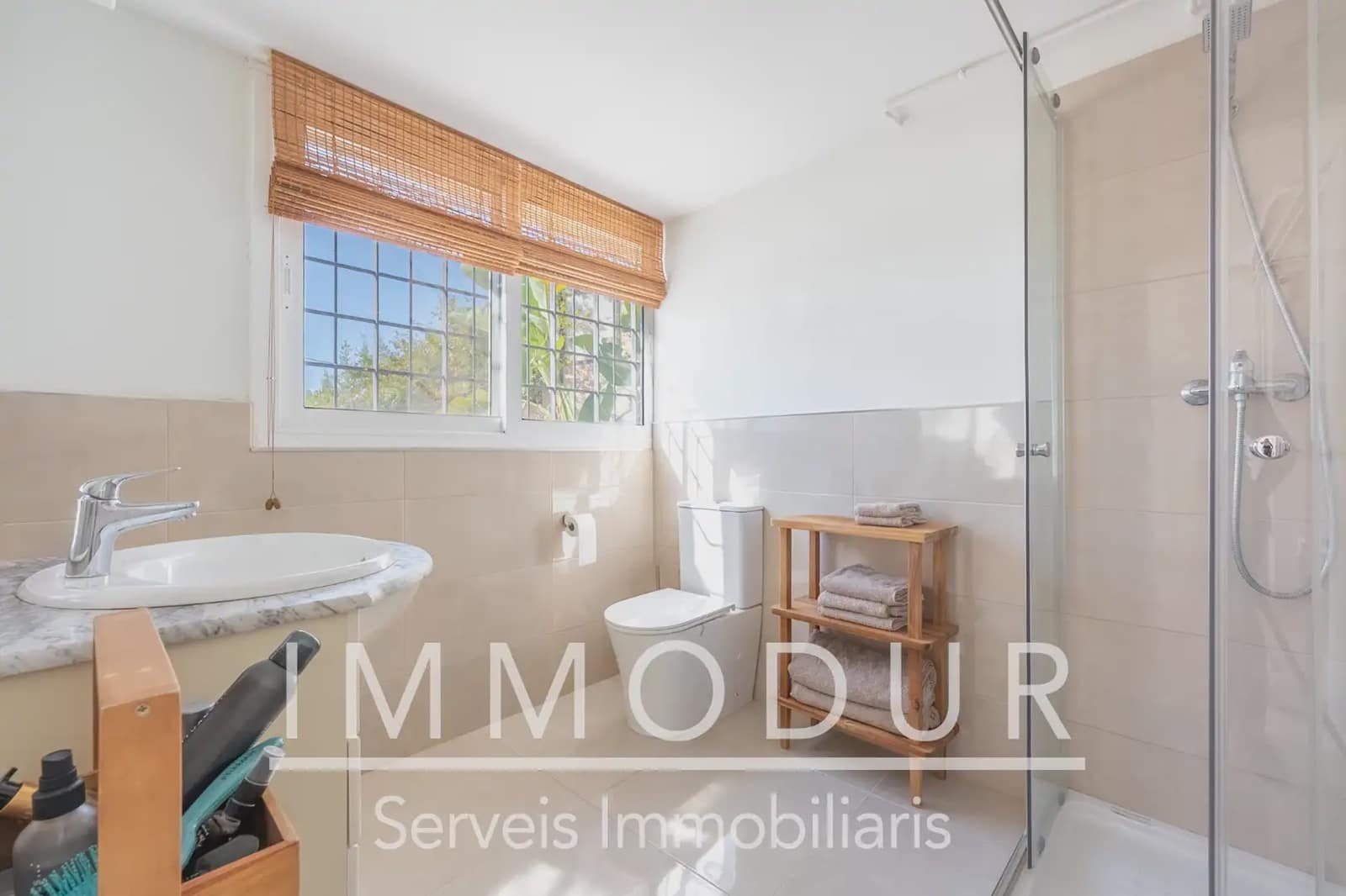 7 soverom Villa til salgs i Gava med svømmebasseng garasje - € 1 065 000 (Ref: 10057834)