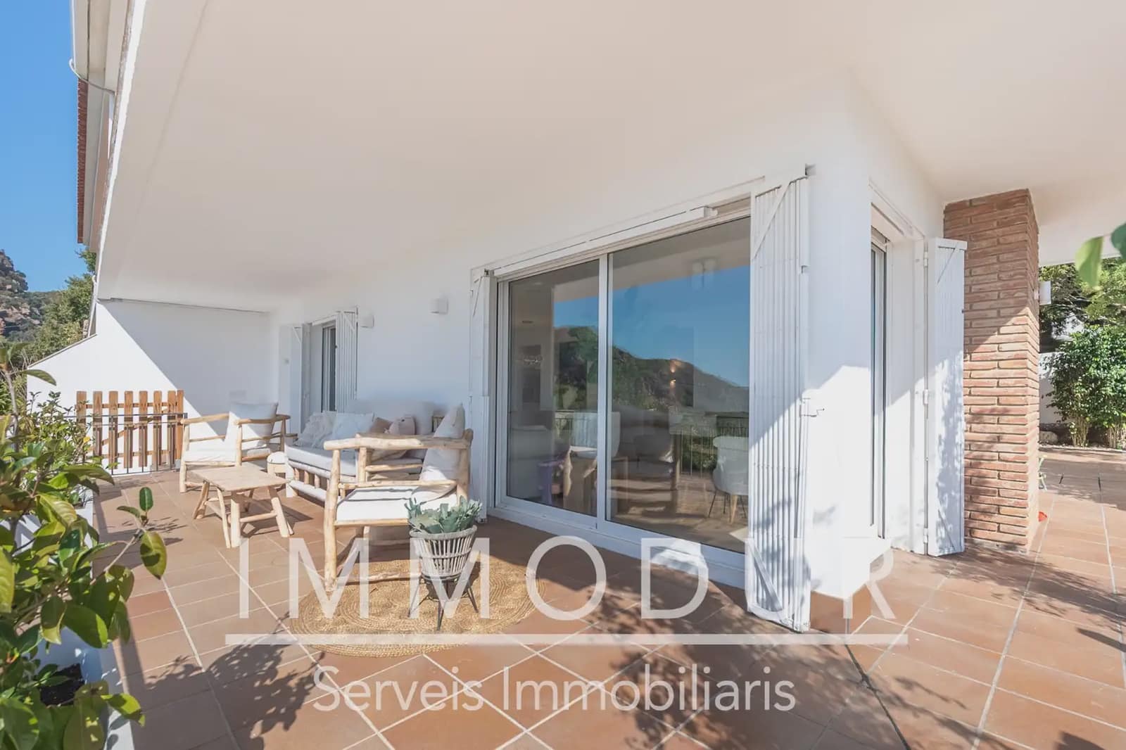 7 soverom Villa til salgs i Gava med svømmebasseng garasje - € 1 065 000 (Ref: 10057834)