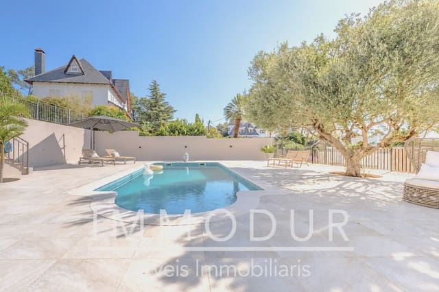 Chalet de 7 habitaciones en Gavà en venta con piscina garaje - 1.065.000 € (Ref: 10057834)