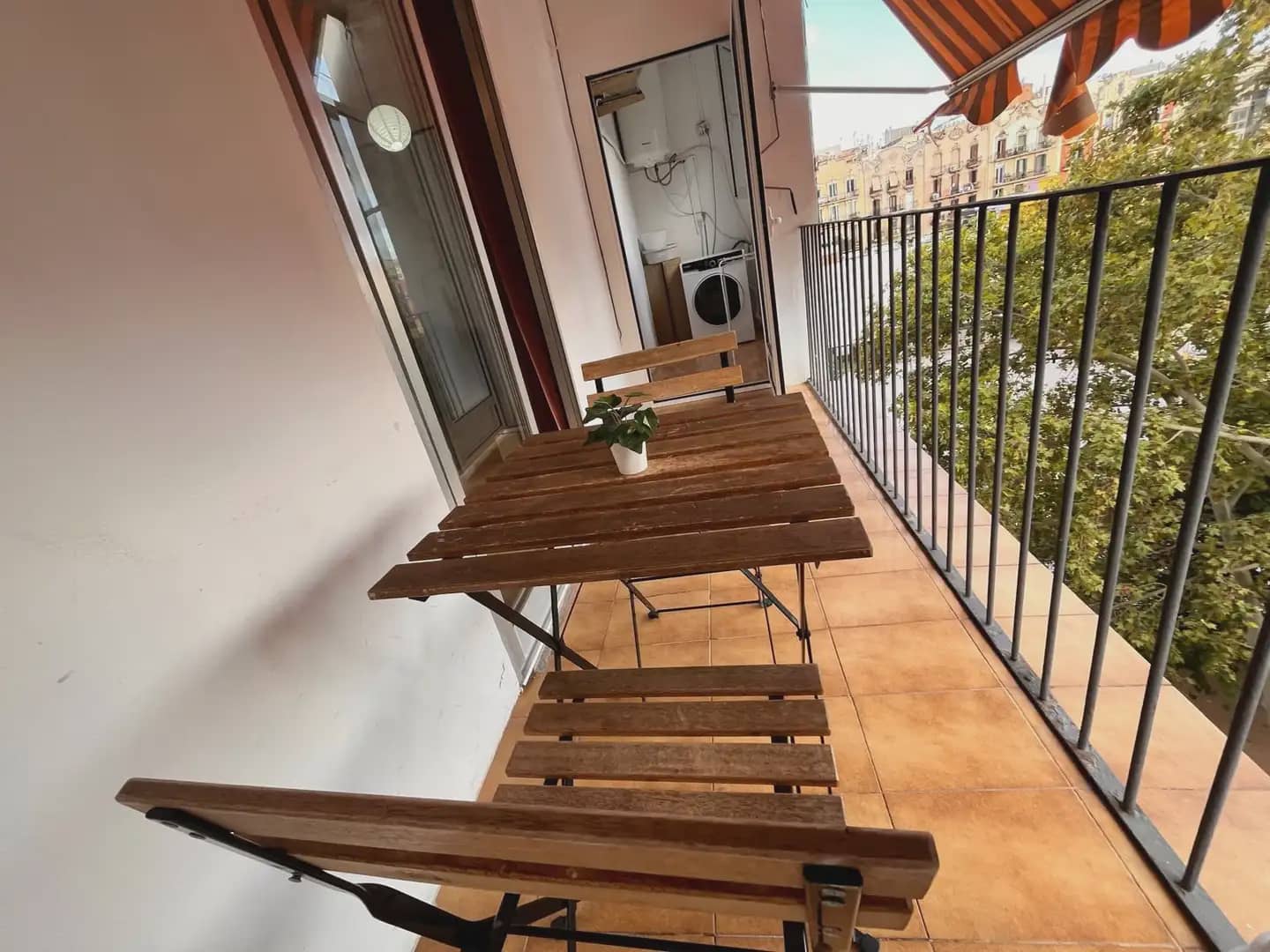 2 bedroom Flat for sale in Barcelona city - € 475,000 (Ref: 10097480)