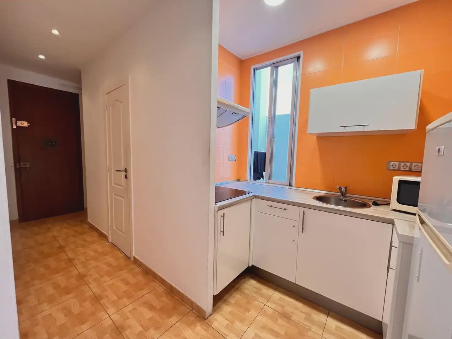 2 bedroom Flat for sale in Barcelona city - € 475,000 (Ref: 10097480)