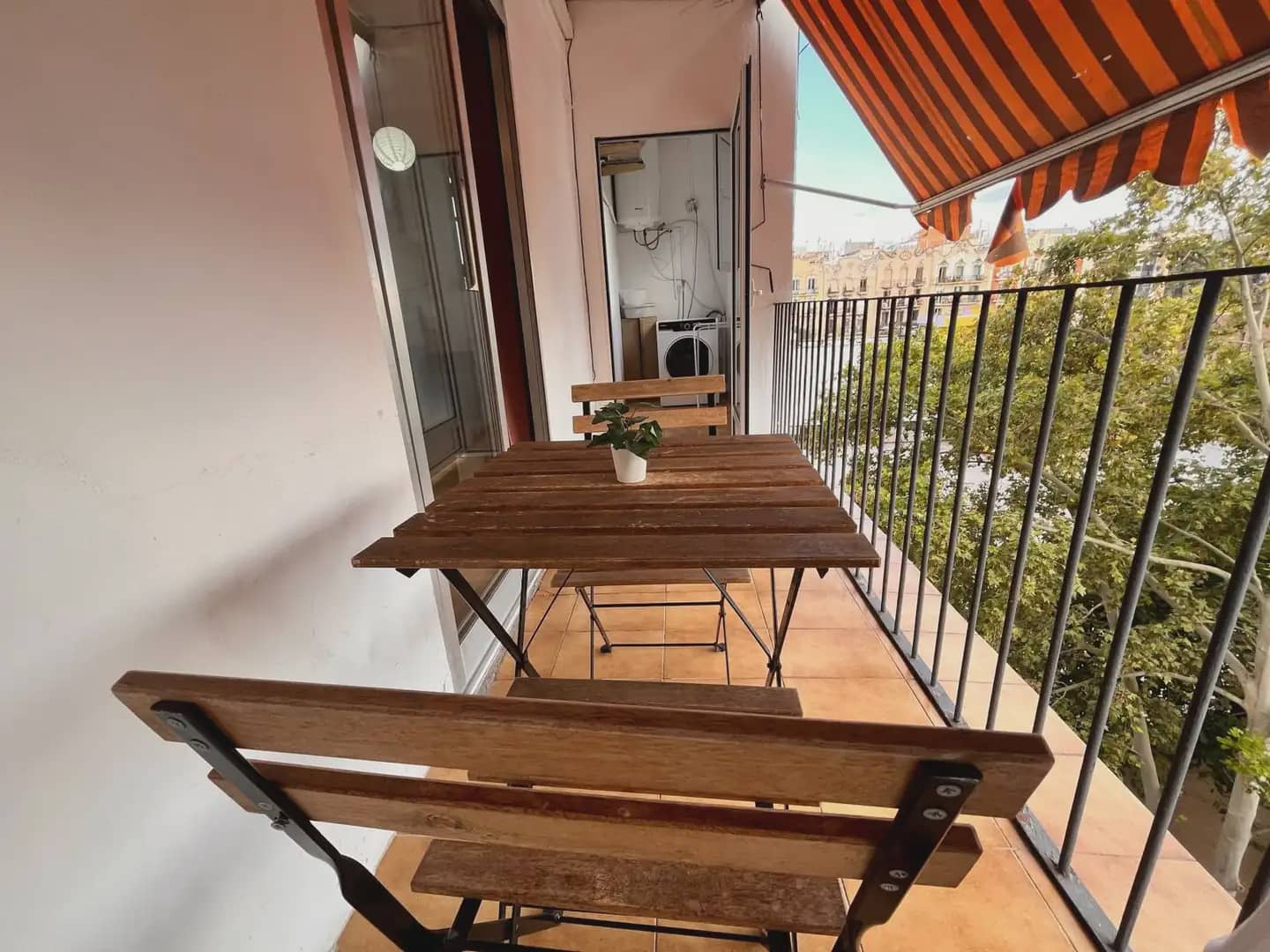 2 bedroom Flat for sale in Barcelona city - € 475,000 (Ref: 10097480)