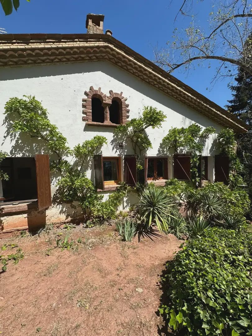 4 chambre Finca/Maison de Campagne à vendre à Castellvi de Rosanes avec piscine garage - 650 000 € (Ref: 10099548)
