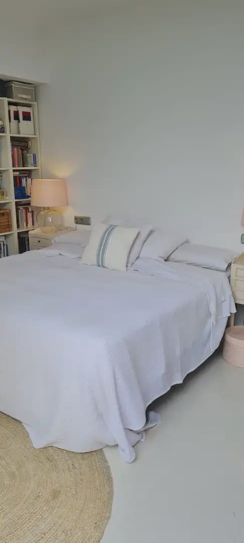 4 soveværelse Lejlighed til leje i Sant Pere de Ribes med swimmingpool - € 2.500 (Ref: 10099549)