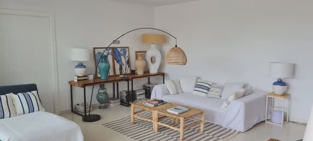 4 soveværelse Lejlighed til leje i Sant Pere de Ribes med swimmingpool - € 2.500 (Ref: 10099549)