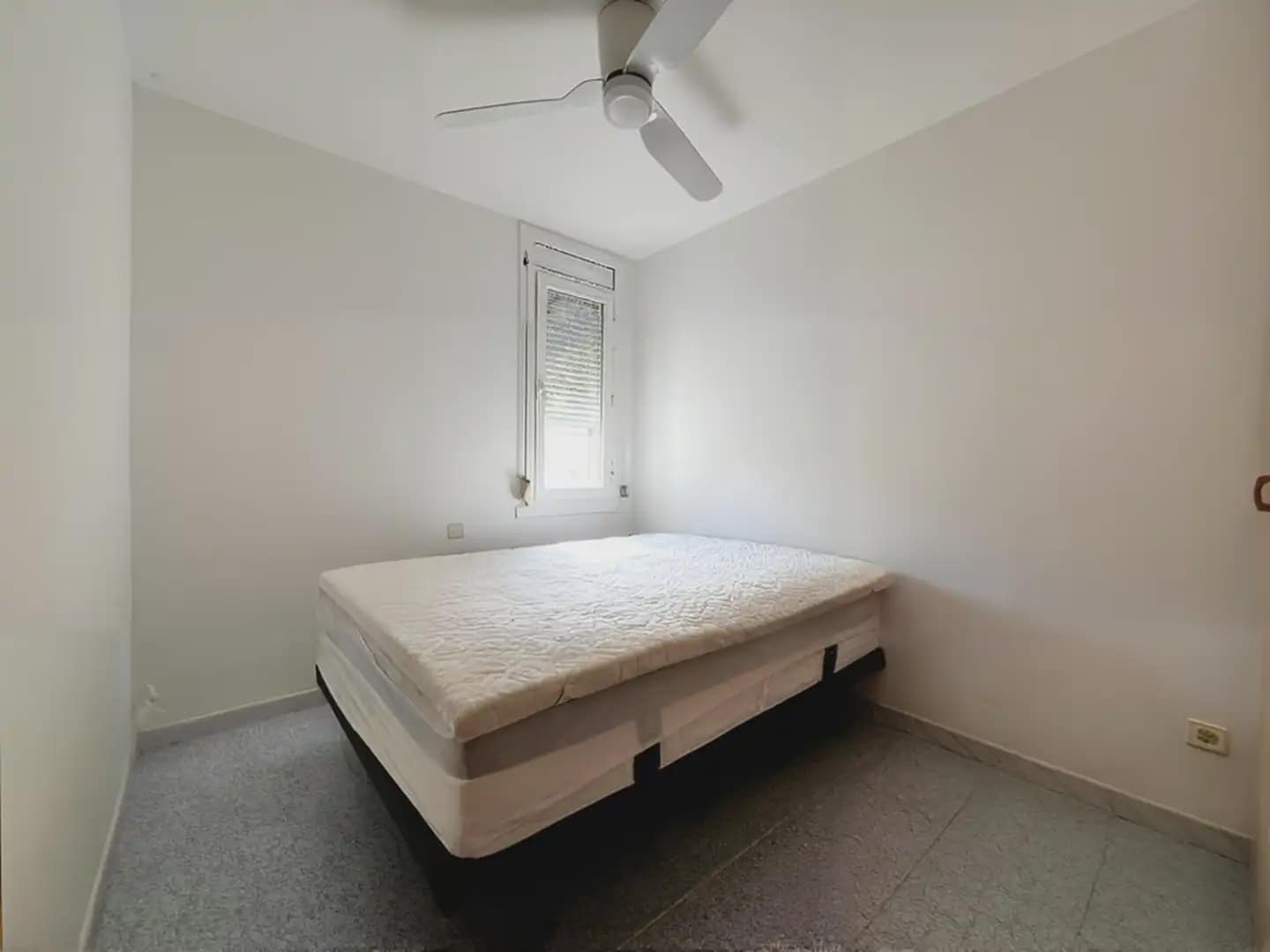 1 slaapkamer Flat te huur in Castelldefels met garage - € 1.050 (Ref: 10104362)
