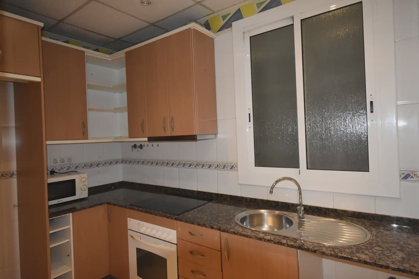 2 sypialnia Mieszkanie na sprzedaż w Miasto Barcelona z garażem - 389 000 € (Ref: 10161863)
