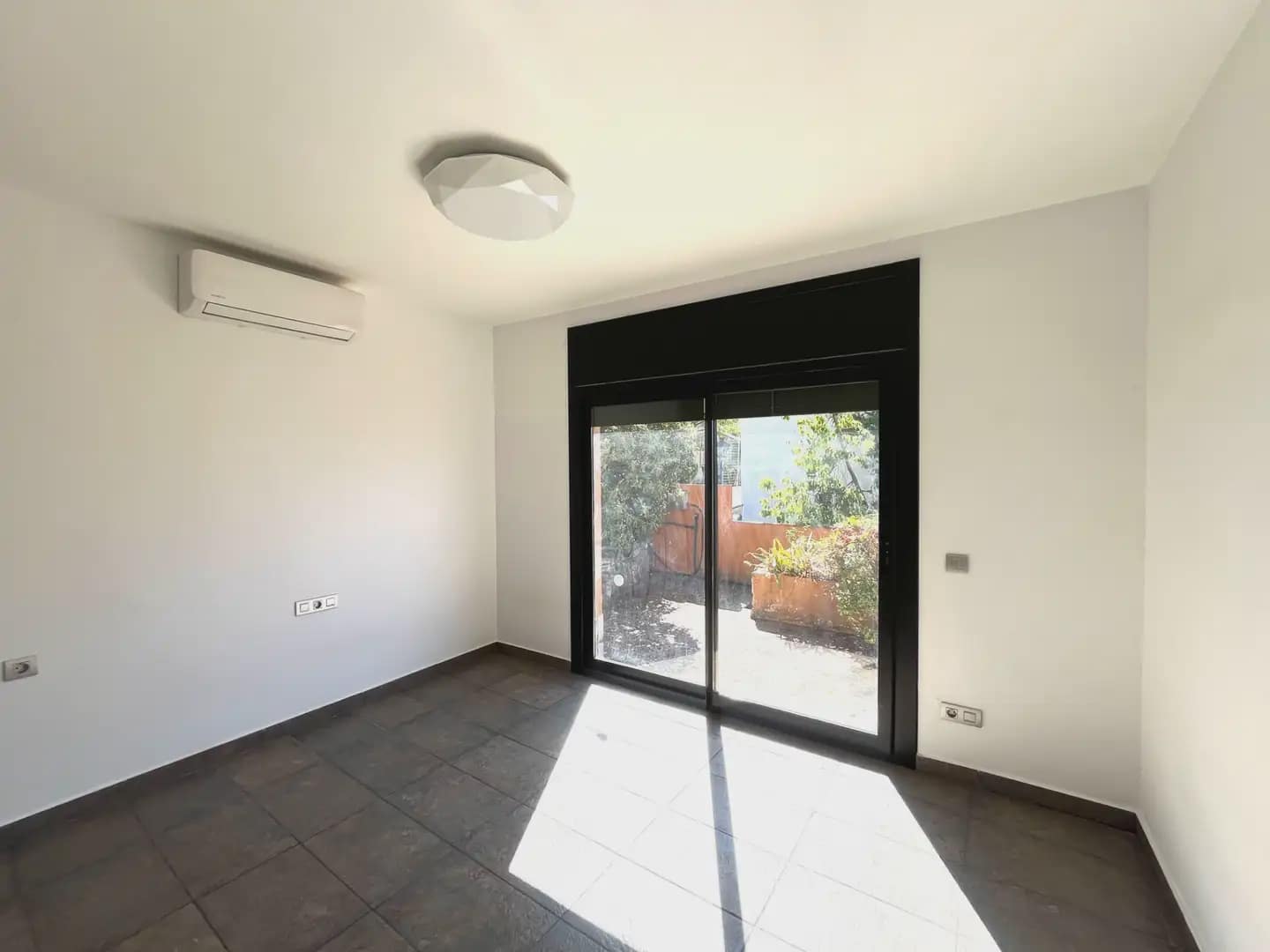 4 makuuhuone Huvila vuokrattavana paikassa Castelldefels mukana uima-altaan 
autotalli - 5 900 € (Ref: 10170415)