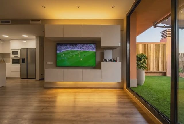 2 bedroom Penthouse for sale in Gavà with pool garage - € 1,200,000 (Ref: 10185880)