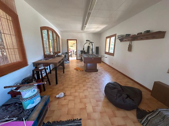 5 quarto Moradia para venda em Castellví de Rosanes com piscina garagem - 670 000 € (Ref: 8897488)